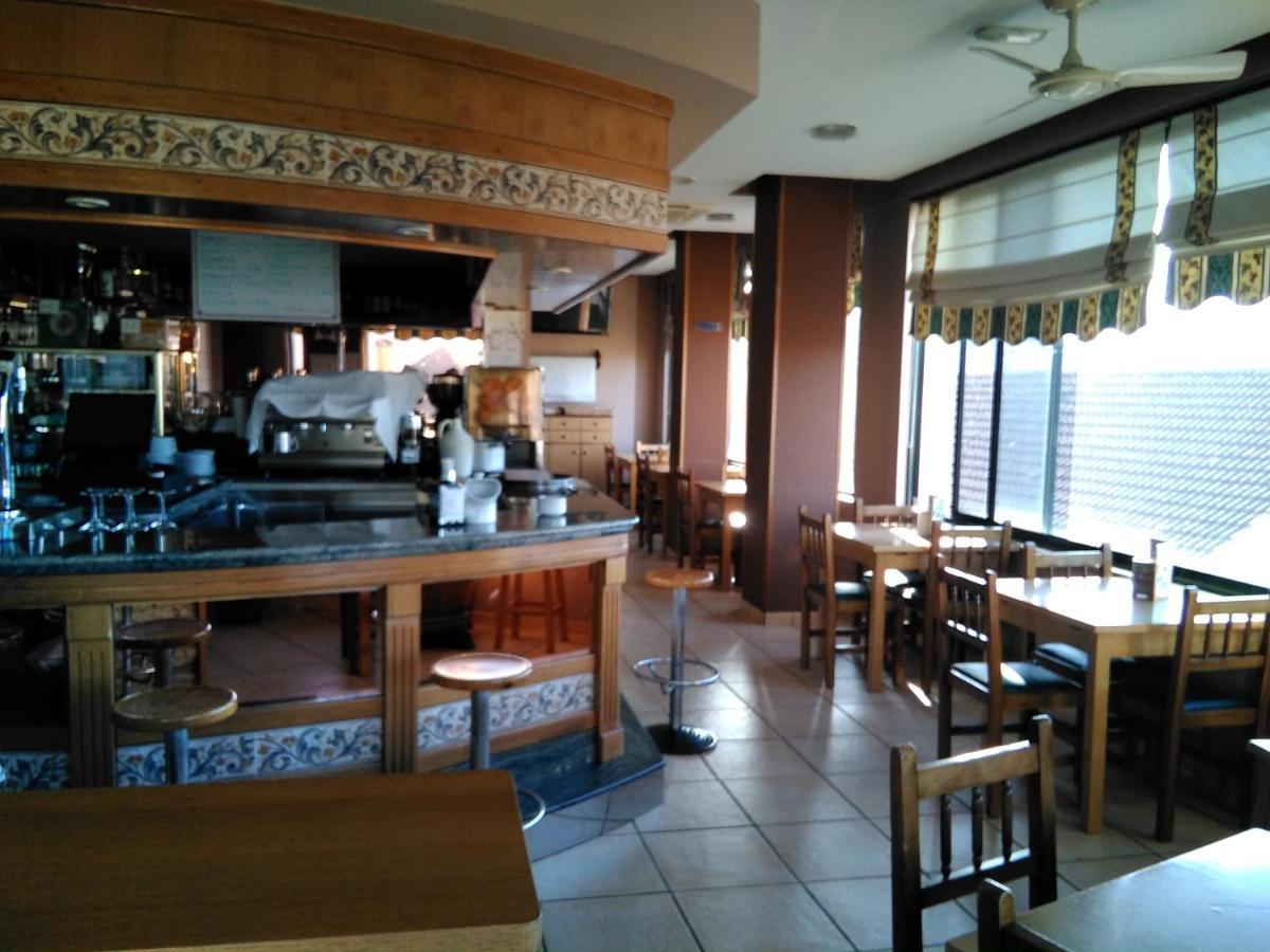 Pension O Noso Bar 波尔托辛 外观 照片